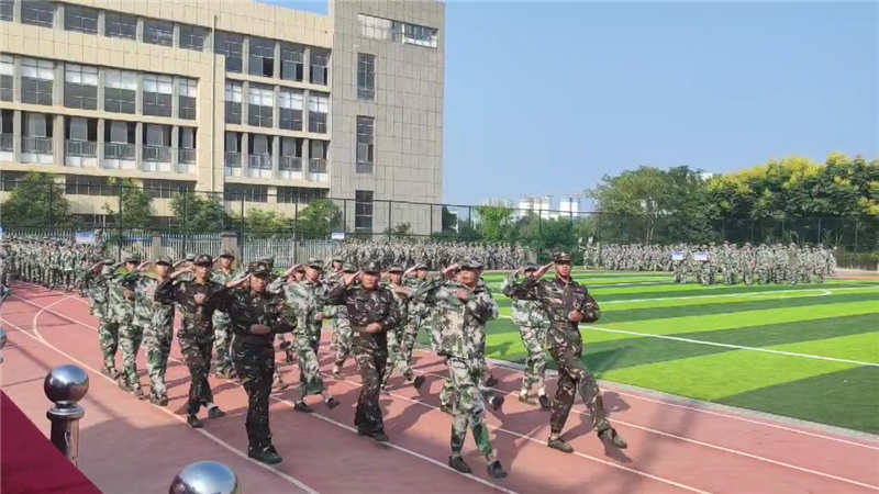 吉安市理工技工學校2021級新生國防素養訓練活動圓滿結束