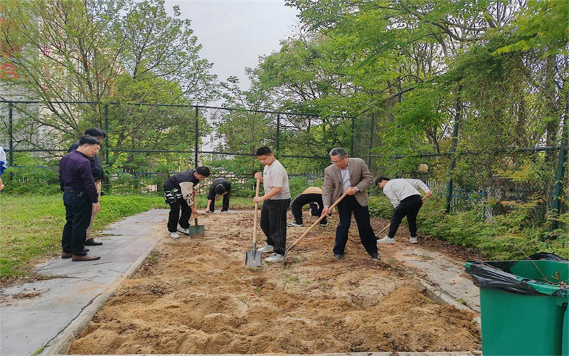 校園綠化齊參與，共建美麗理工校園